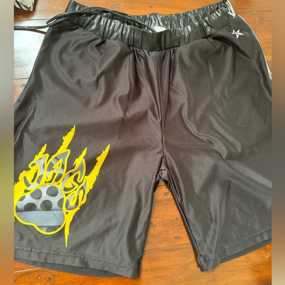 TGLC PRACTICE WEAR SHORTS - Picture 1 of 1